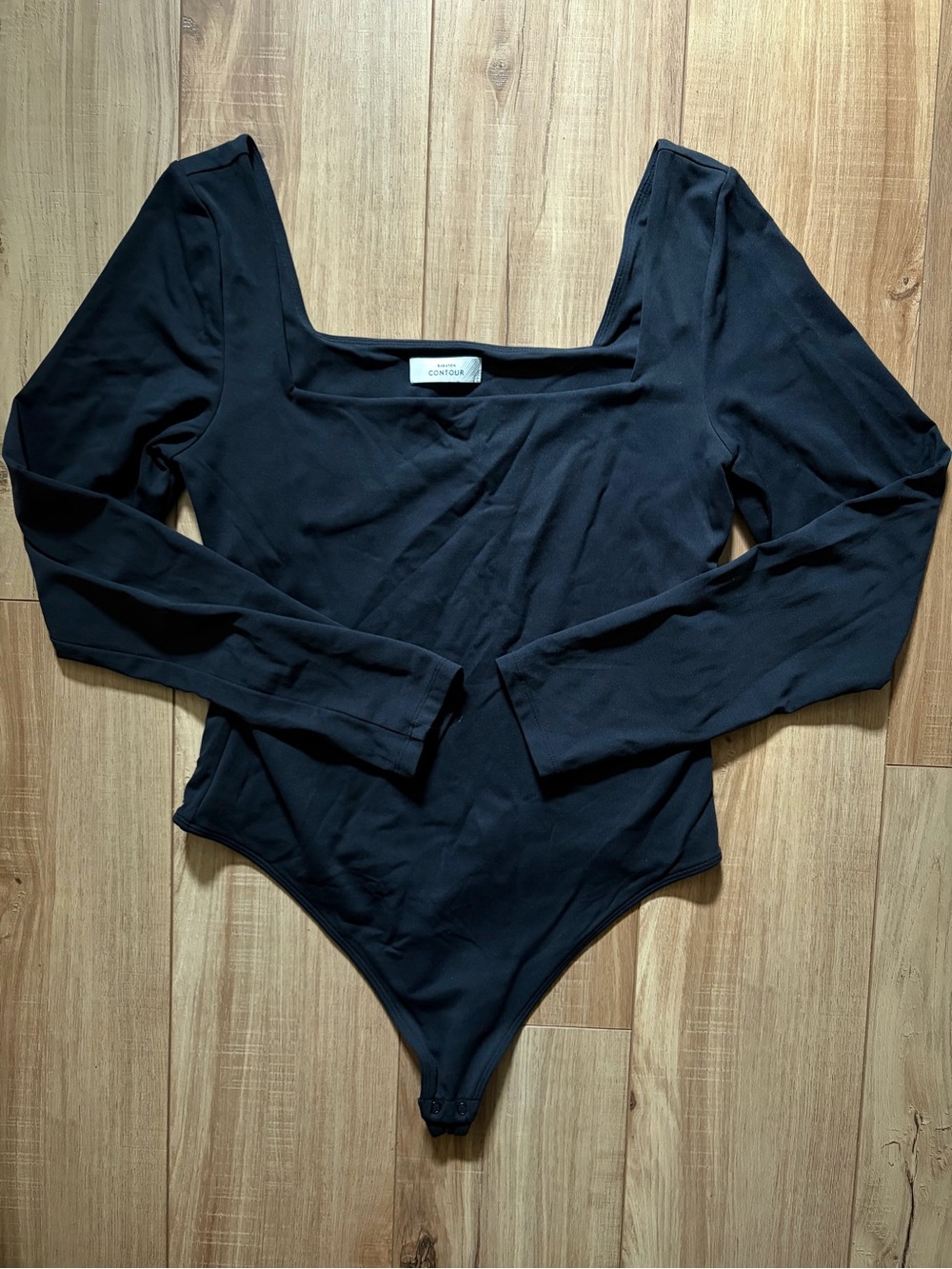 Babaton Contour Squareneck Bodysuit